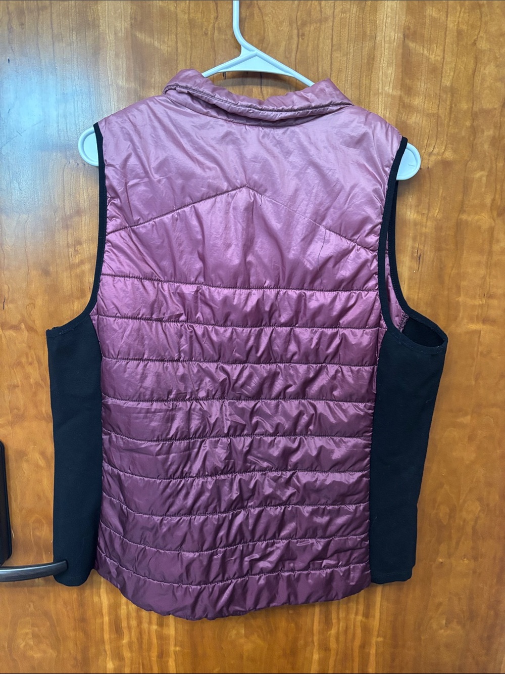 CJ Banks Quilted Plum Sleeveless Vest with Black Side Panels - Picture 3 of 3